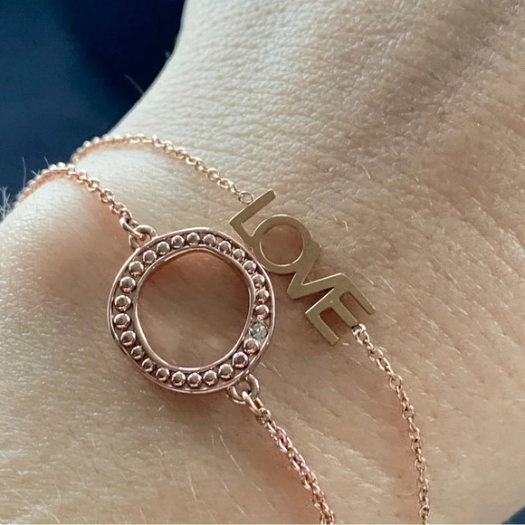 Dainty Rose Gold Lot 3 Items a Delicate Crystal Rose Necklace and 2 Bracelets - Picture 6 of 14